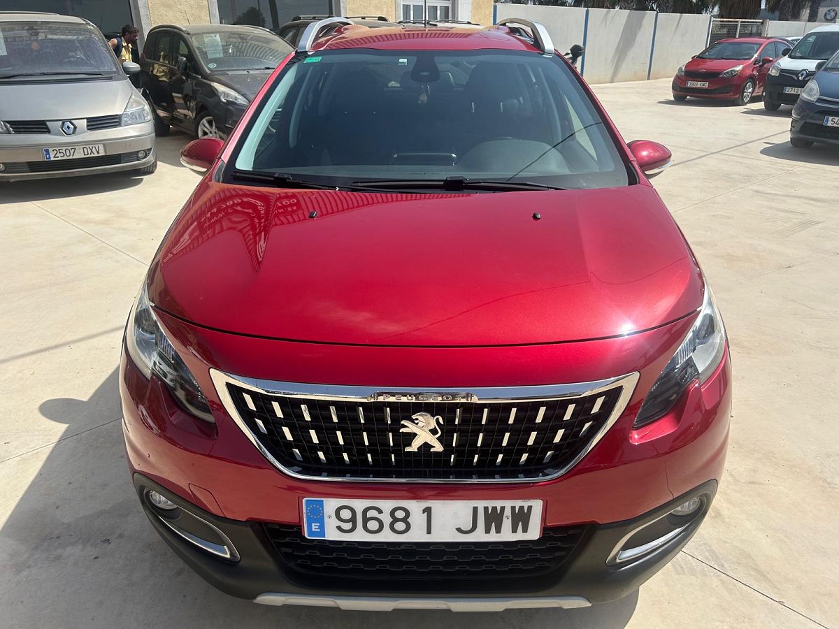 PEUGEOT 2008 ALLURE 1.2 PURETECH AUTO SPANISH LHD IN SPAIN 38000 MILES 2017